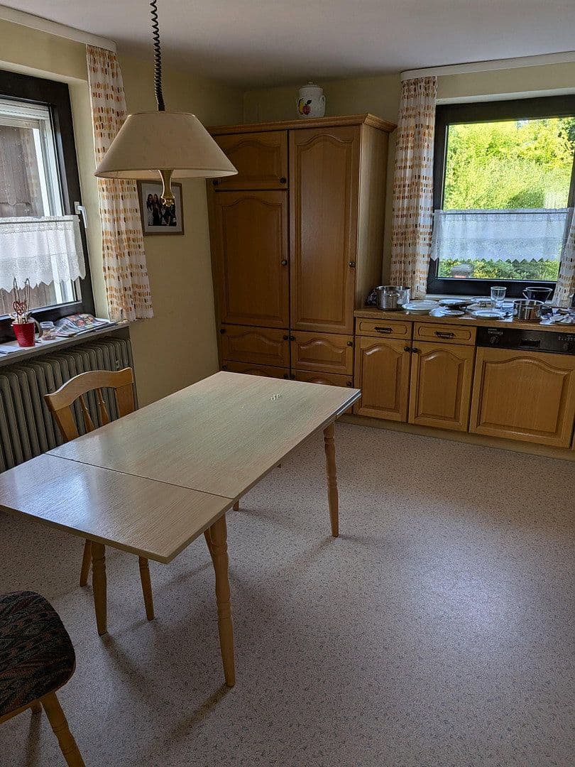 Predaj domu 146 m², pozemok 660 m², Egerer Straße 51, Waldsassen, Bavorsko Predaj domu 146 m², pozemok 660 m², Egerer Straße 51, Waldsassen, Bavorsko