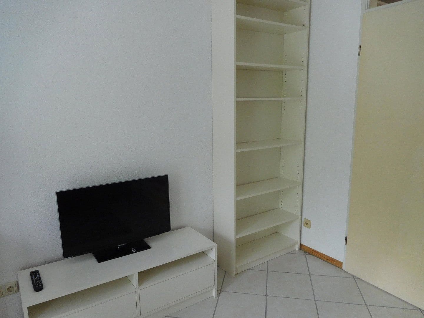 Predaj bytu 1-izbový 24 m², Köln, Severné Porýnie - Westfálsko Predaj bytu 1-izbový 24 m², Köln, Severné Porýnie - Westfálsko