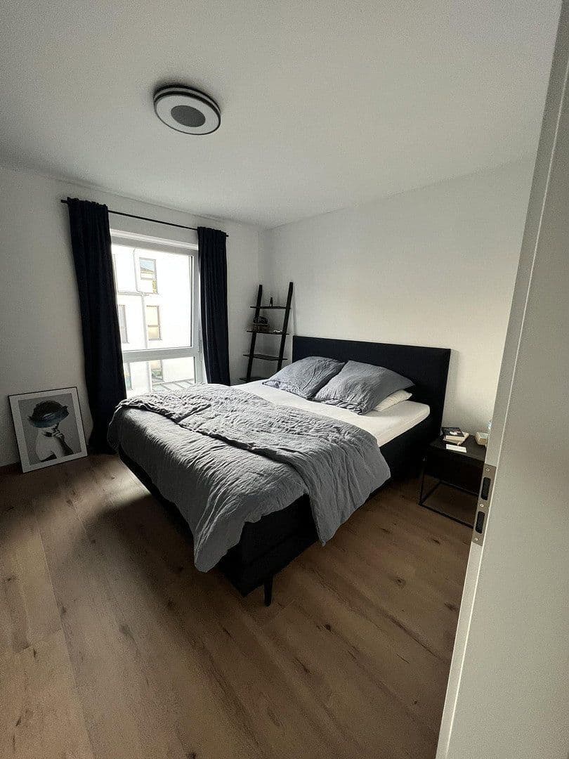 Prenájom bytu 2-izbový 75 m², Nideggen, Severné Porýnie - Westfálsko Prenájom bytu 2-izbový 75 m², Nideggen, Severné Porýnie - Westfálsko
