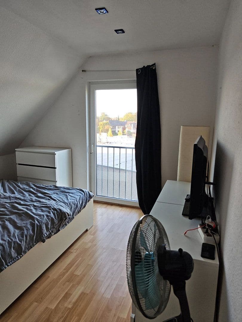 Prenájom bytu 3-izbový 67 m², Finkenweg 4 A, Wathlingen, Dolné Sasko Prenájom bytu 3-izbový 67 m², Finkenweg 4 A, Wathlingen, Dolné Sasko