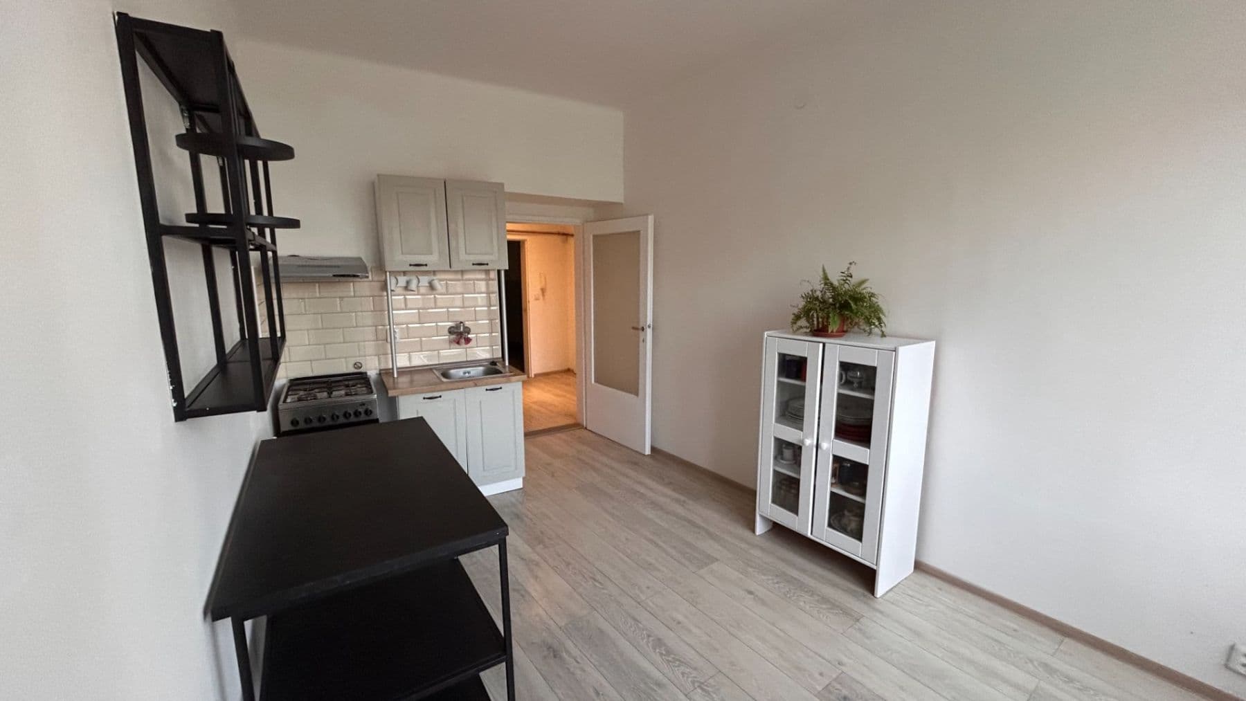 Prenájom bytu 1-izbový 42 m², Sekaninova, Praha, Praha Prenájom bytu 1-izbový 42 m², Sekaninova, Praha, Praha