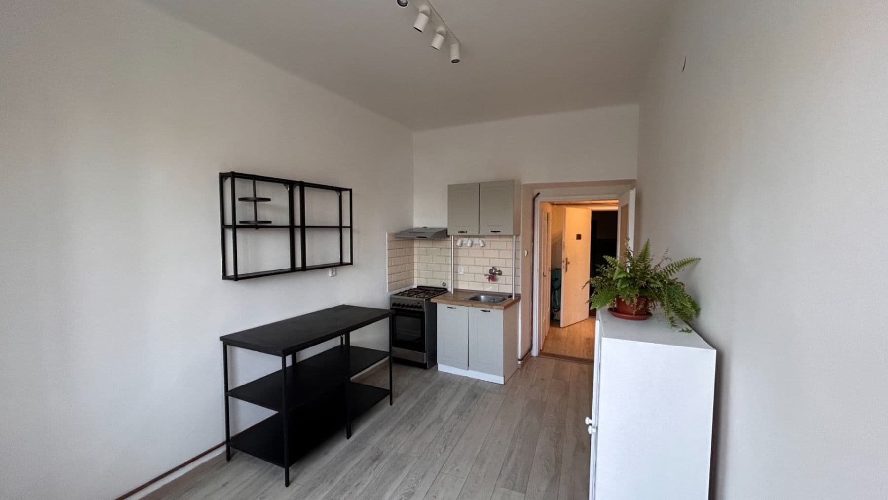 Prenájom bytu 1-izbový 42 m², Sekaninova, Praha, Praha Prenájom bytu 1-izbový 42 m², Sekaninova, Praha, Praha