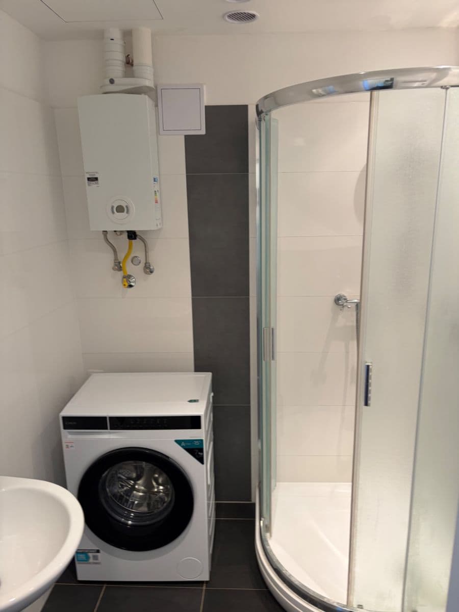 Prenájom bytu Garsoniéra 31 m², Ondříčkova, Praha, Praha Prenájom bytu Garsoniéra 31 m², Ondříčkova, Praha, Praha