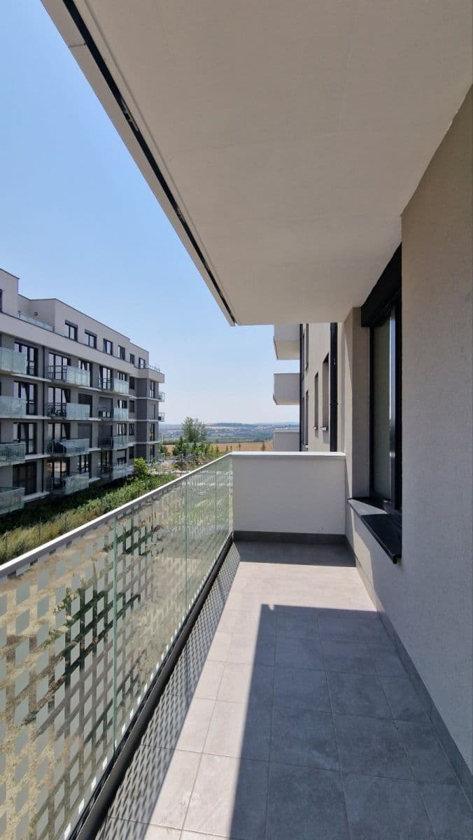 Prenájom bytu 4-izbový 113 m², Thomasova, Praha, Praha Prenájom bytu 4-izbový 113 m², Thomasova, Praha, Praha