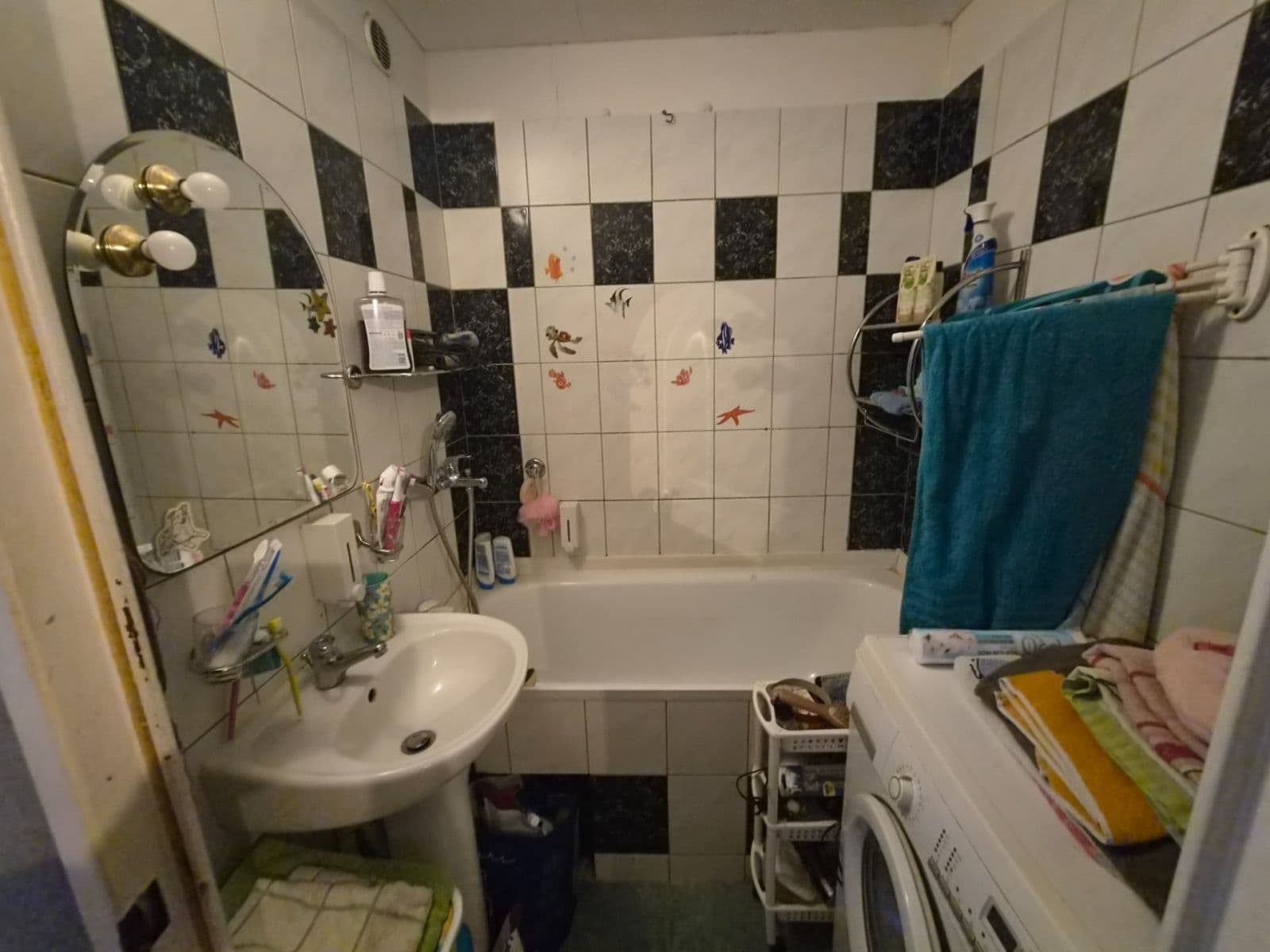Predaj bytu 3-izbový 69 m², Kamenný vrch, Chomutov, Ústecký kraj Predaj bytu 3-izbový 69 m², Kamenný vrch, Chomutov, Ústecký kraj