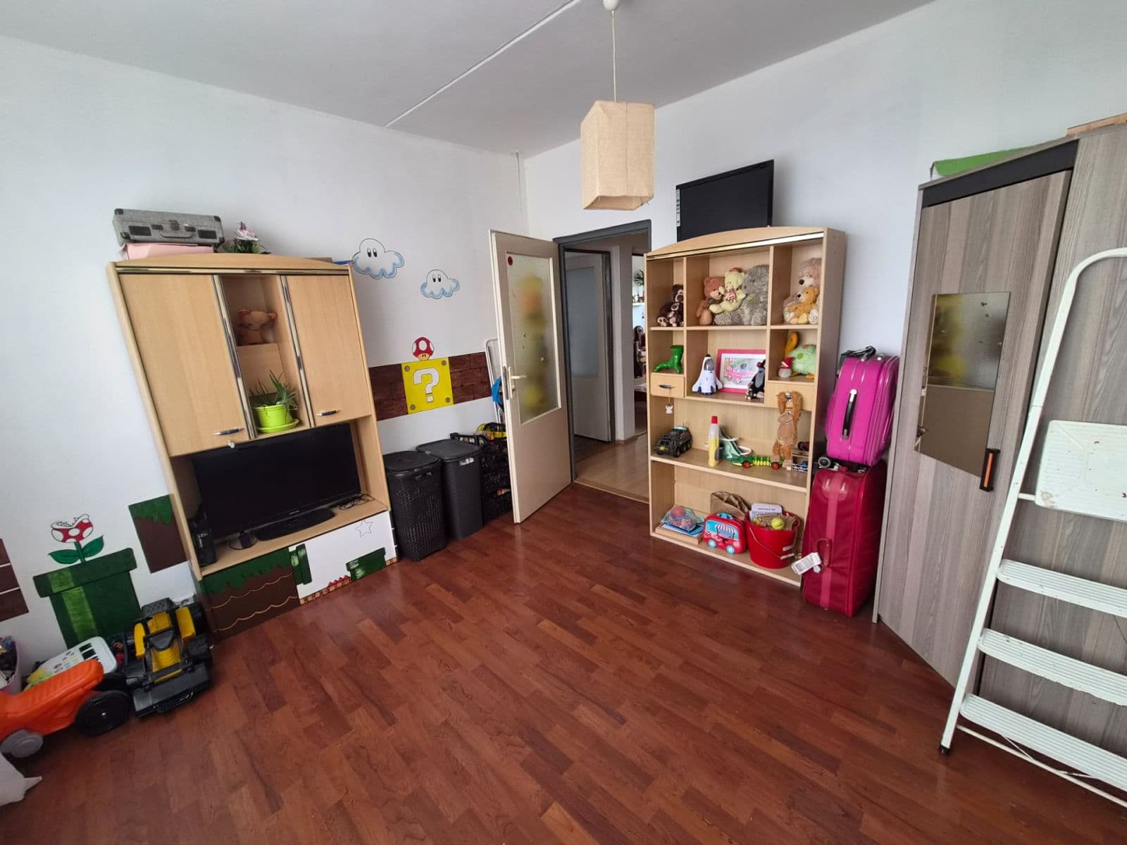 Predaj bytu 3-izbový 69 m², Kamenný vrch, Chomutov, Ústecký kraj Predaj bytu 3-izbový 69 m², Kamenný vrch, Chomutov, Ústecký kraj