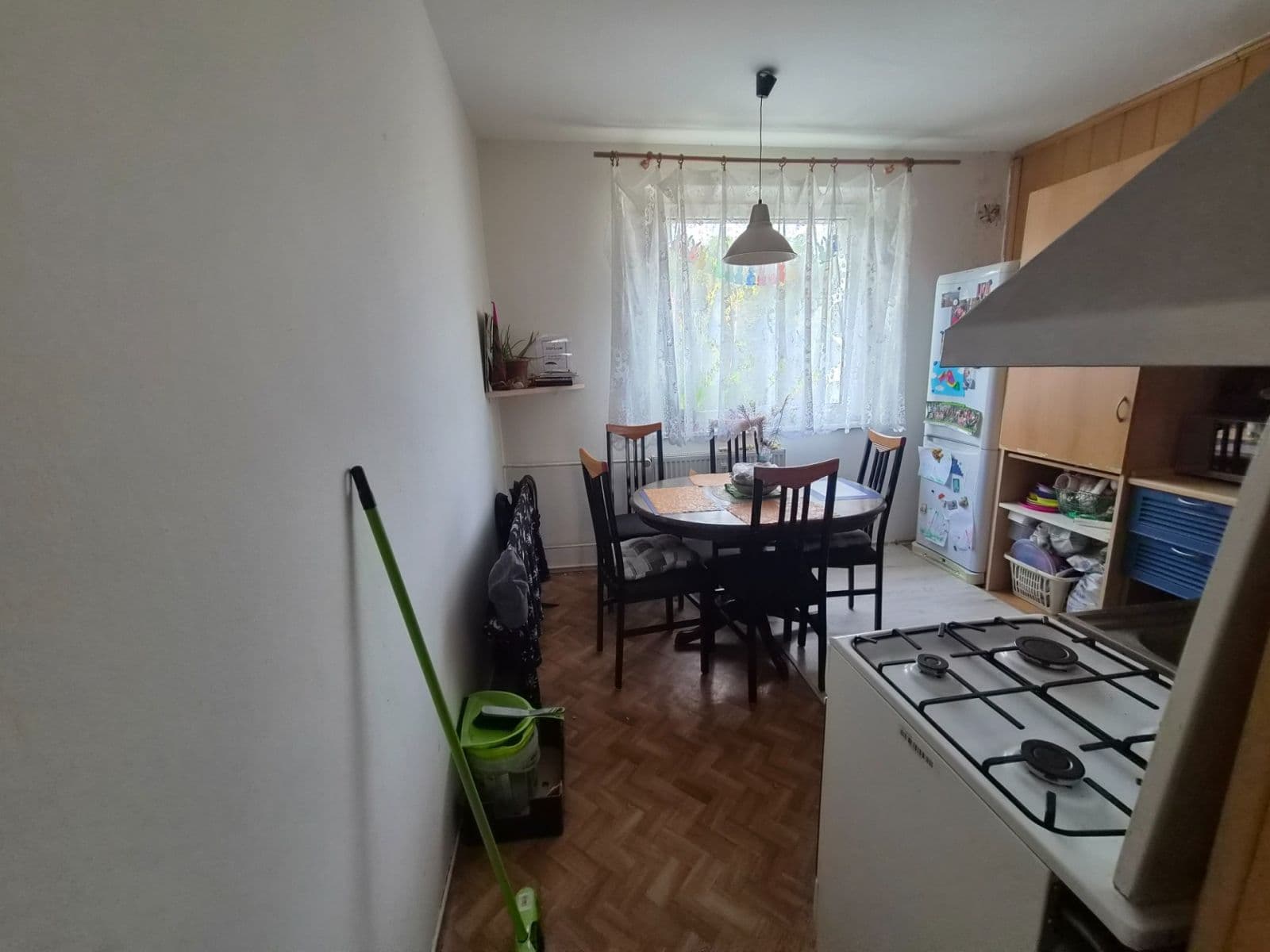Predaj bytu 3-izbový 69 m², Kamenný vrch, Chomutov, Ústecký kraj Predaj bytu 3-izbový 69 m², Kamenný vrch, Chomutov, Ústecký kraj