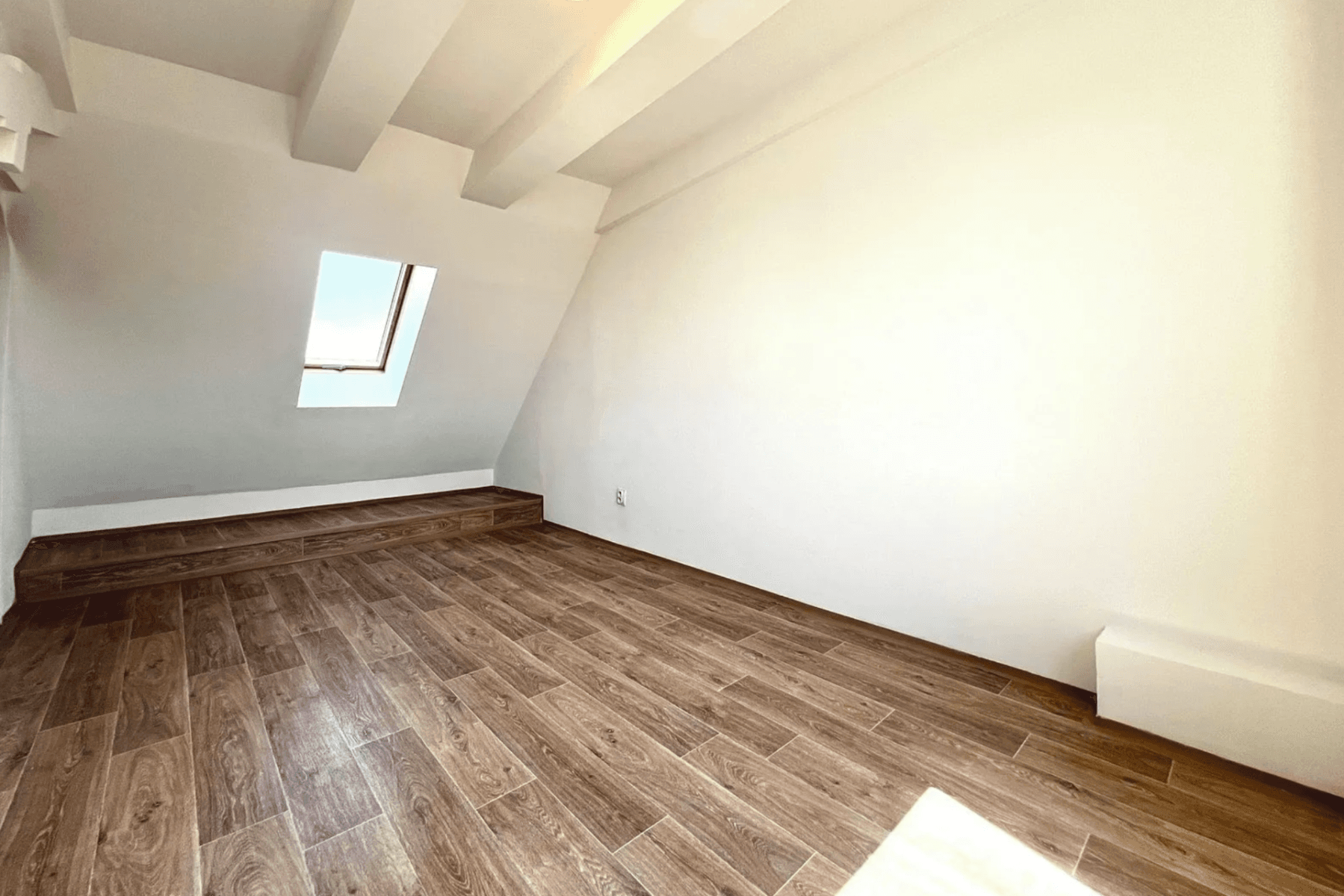 Prenájom bytu 2-izbový 66 m², Rejskova, Olomouc, Olomoucký kraj Prenájom bytu 2-izbový 66 m², Rejskova, Olomouc, Olomoucký kraj