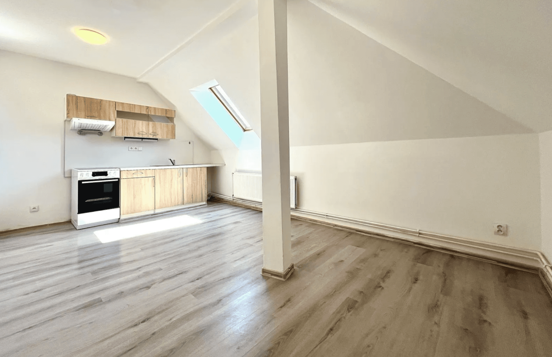 Prenájom bytu 2-izbový 66 m², Rejskova, Olomouc, Olomoucký kraj Prenájom bytu 2-izbový 66 m², Rejskova, Olomouc, Olomoucký kraj