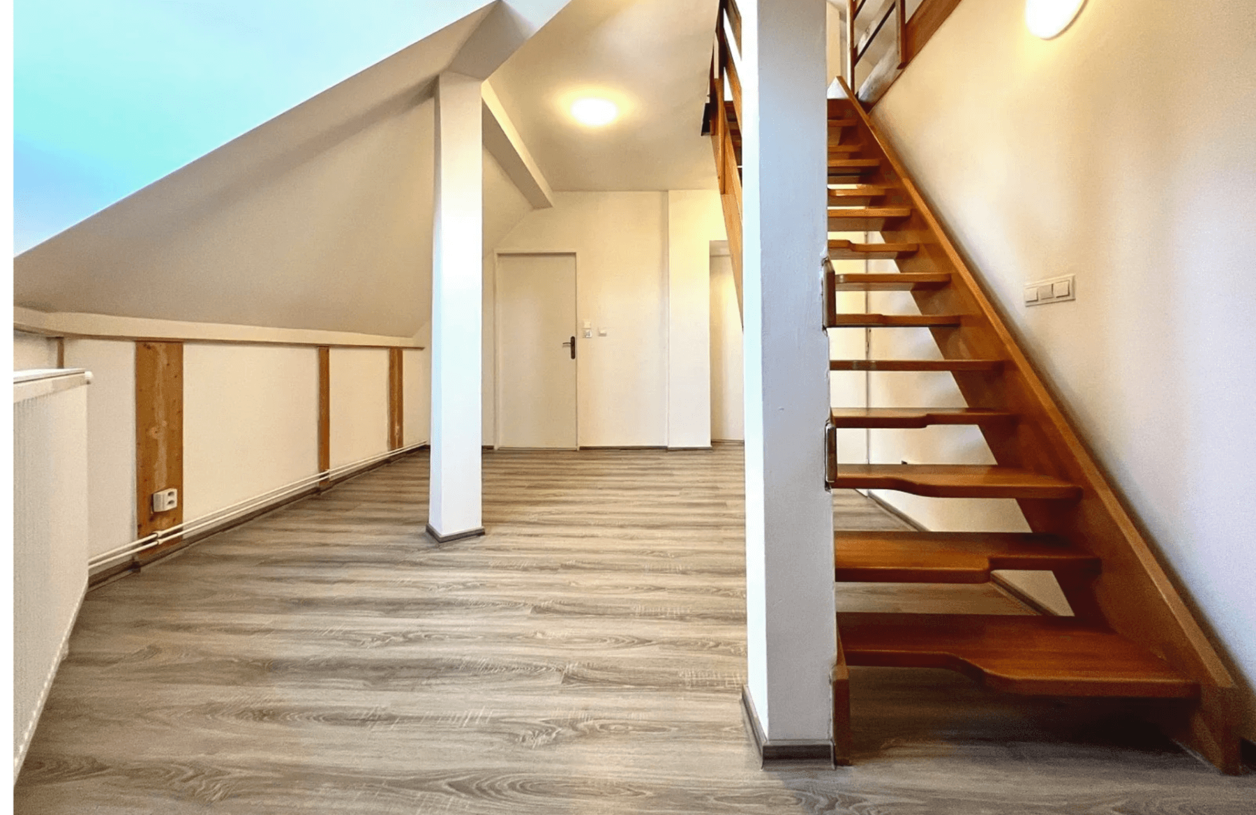 Prenájom bytu 2-izbový 66 m², Rejskova, Olomouc, Olomoucký kraj Prenájom bytu 2-izbový 66 m², Rejskova, Olomouc, Olomoucký kraj