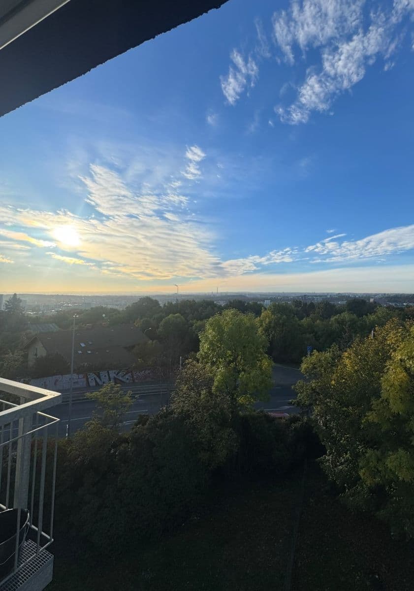 Prenájom bytu 2-izbový 55 m², Nad Krocínkou, Praha, Praha Prenájom bytu 2-izbový 55 m², Nad Krocínkou, Praha, Praha