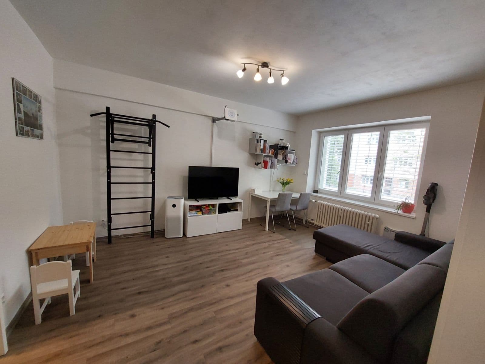 Prenájom bytu 3-izbový 70 m², Čápkova, Brno, Jihomoravský kraj Prenájom bytu 3-izbový 70 m², Čápkova, Brno, Jihomoravský kraj
