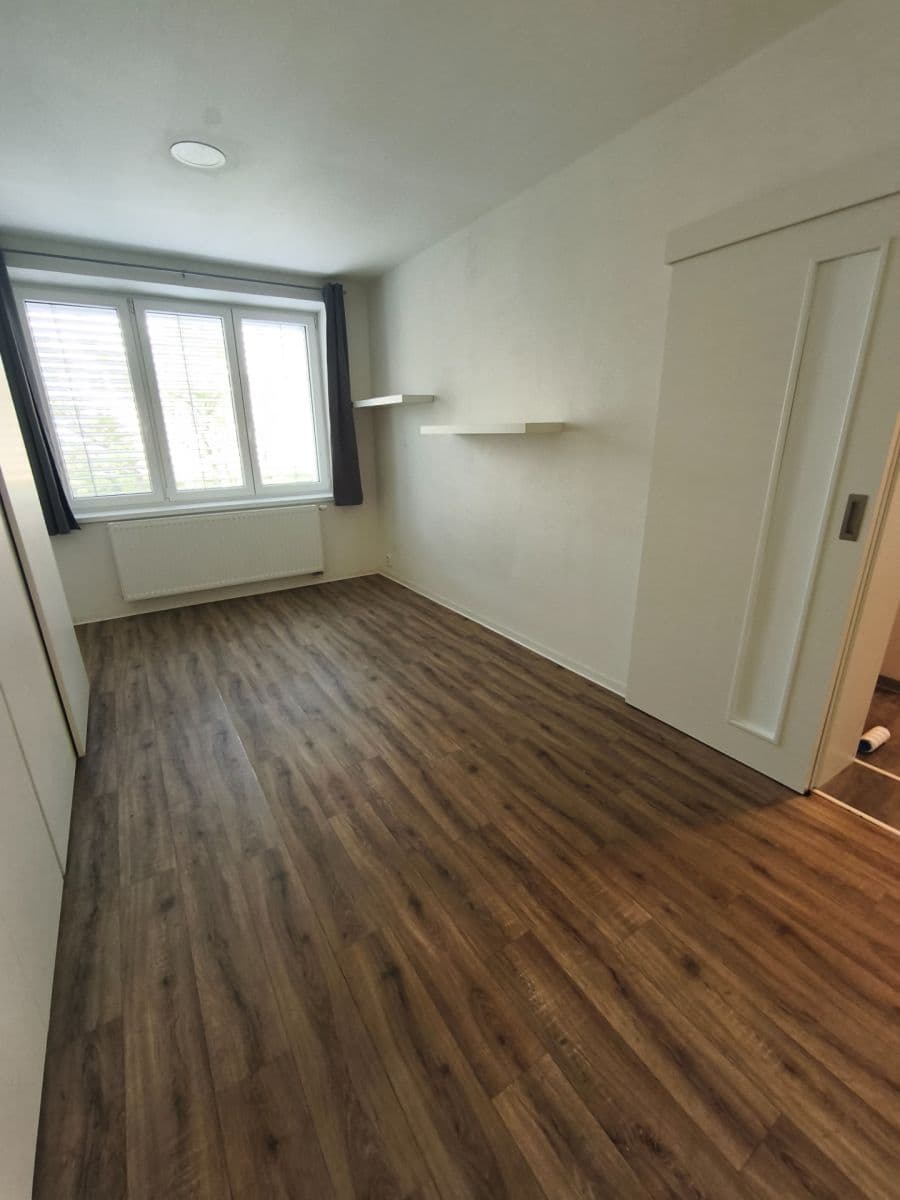 Prenájom bytu 3-izbový 70 m², Čápkova, Brno, Jihomoravský kraj Prenájom bytu 3-izbový 70 m², Čápkova, Brno, Jihomoravský kraj