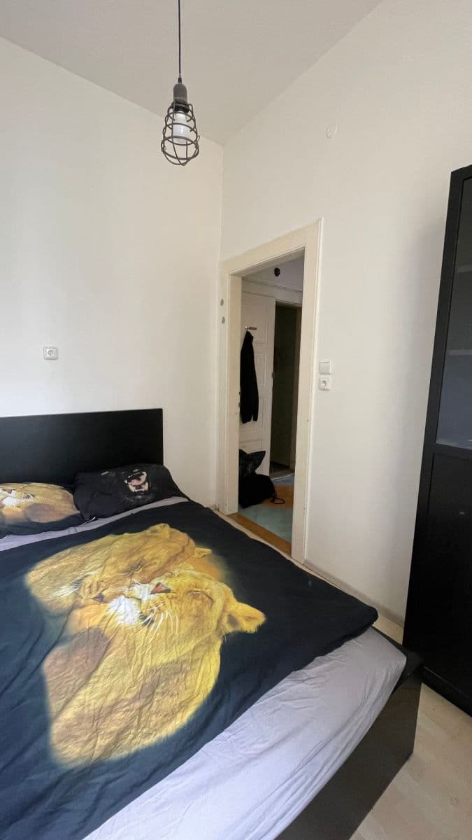 Prenájom bytu 2-izbový 37 m², Jaurisova, Praha, Praha Prenájom bytu 2-izbový 37 m², Jaurisova, Praha, Praha