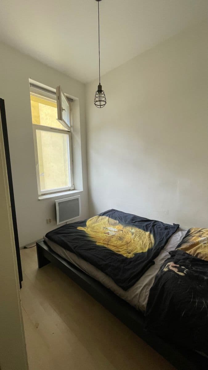 Prenájom bytu 2-izbový 37 m², Jaurisova, Praha, Praha Prenájom bytu 2-izbový 37 m², Jaurisova, Praha, Praha