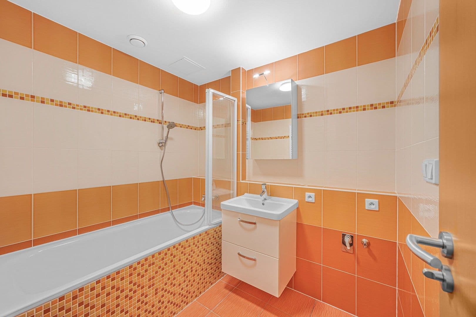 Prenájom bytu 3-izbový 64 m², Za Dvorem, Brandýs nad Labem-Stará Boleslav, Středočeský kraj Prenájom bytu 3-izbový 64 m², Za Dvorem, Brandýs nad Labem-Stará Boleslav, Středočeský kraj