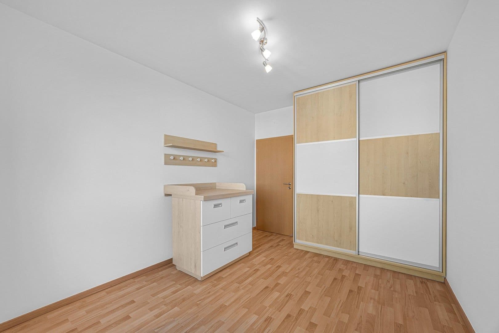 Prenájom bytu 3-izbový 64 m², Za Dvorem, Brandýs nad Labem-Stará Boleslav, Středočeský kraj Prenájom bytu 3-izbový 64 m², Za Dvorem, Brandýs nad Labem-Stará Boleslav, Středočeský kraj