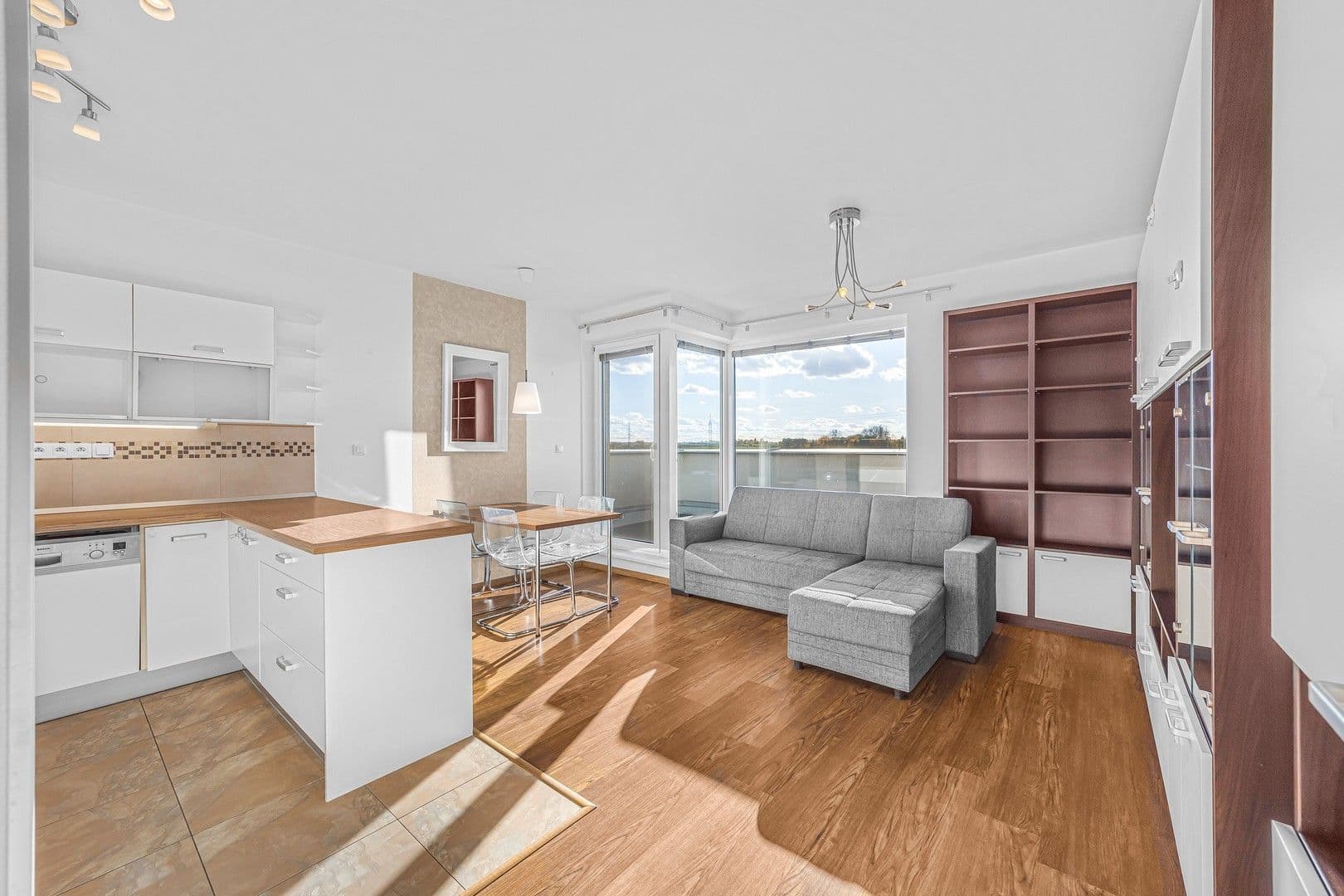 Prenájom bytu 3-izbový 64 m², Za Dvorem, Brandýs nad Labem-Stará Boleslav, Středočeský kraj Prenájom bytu 3-izbový 64 m², Za Dvorem, Brandýs nad Labem-Stará Boleslav, Středočeský kraj