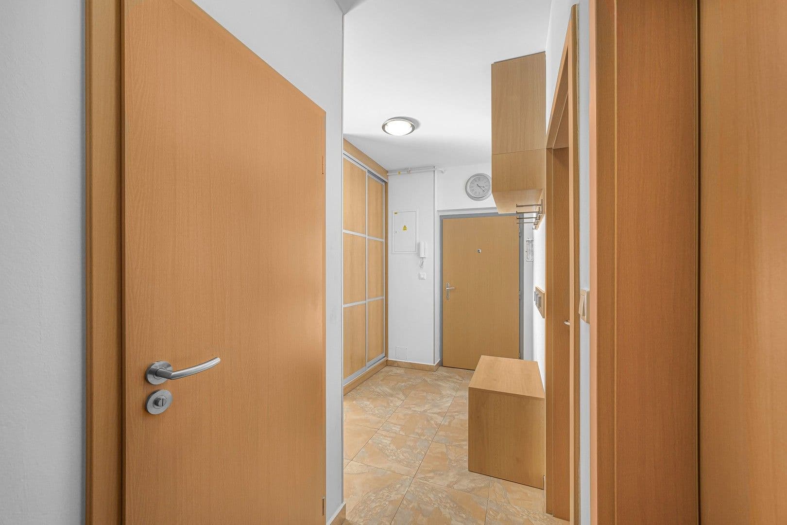 Prenájom bytu 3-izbový 64 m², Za Dvorem, Brandýs nad Labem-Stará Boleslav, Středočeský kraj Prenájom bytu 3-izbový 64 m², Za Dvorem, Brandýs nad Labem-Stará Boleslav, Středočeský kraj