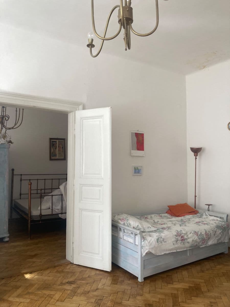 Prenájom bytu 2-izbový 77 m², Jeruzalémská, Praha, Praha Prenájom bytu 2-izbový 77 m², Jeruzalémská, Praha, Praha