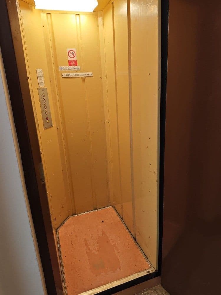 Prenájom bytu 2-izbový 60 m², Dr. Šmerala, Ostrava, Moravskoslezský kraj Prenájom bytu 2-izbový 60 m², Dr. Šmerala, Ostrava, Moravskoslezský kraj