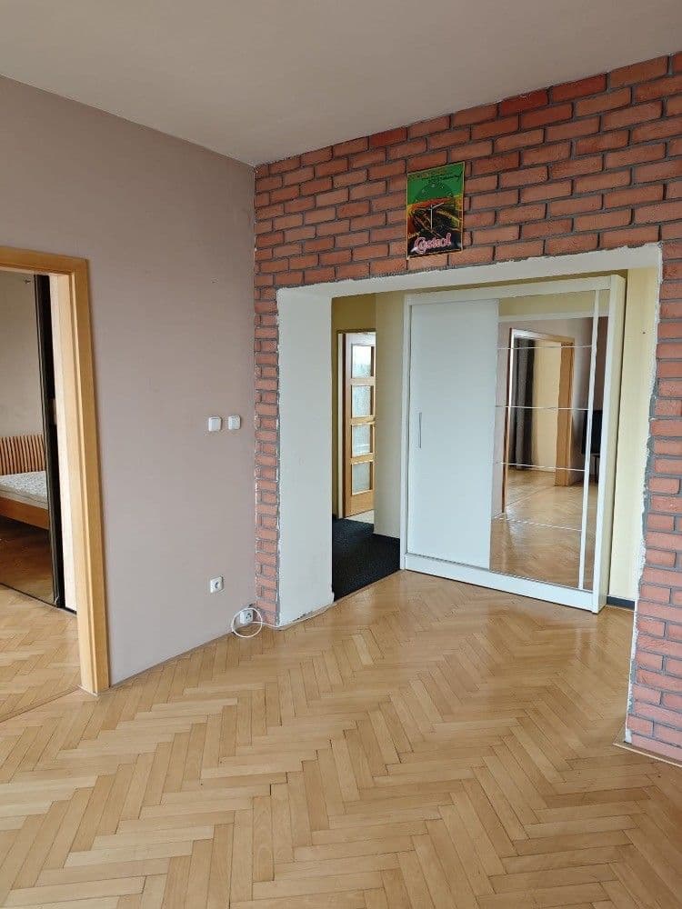 Prenájom bytu 2-izbový 60 m², Dr. Šmerala, Ostrava, Moravskoslezský kraj Prenájom bytu 2-izbový 60 m², Dr. Šmerala, Ostrava, Moravskoslezský kraj