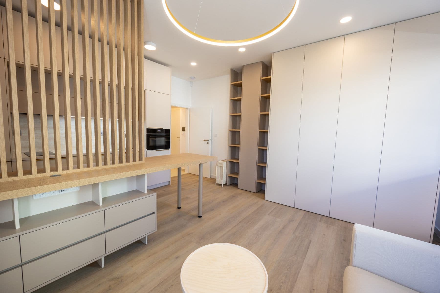 Prenájom bytu 1-izbový 28 m², Na Vrchu, Praha, Praha Prenájom bytu 1-izbový 28 m², Na Vrchu, Praha, Praha