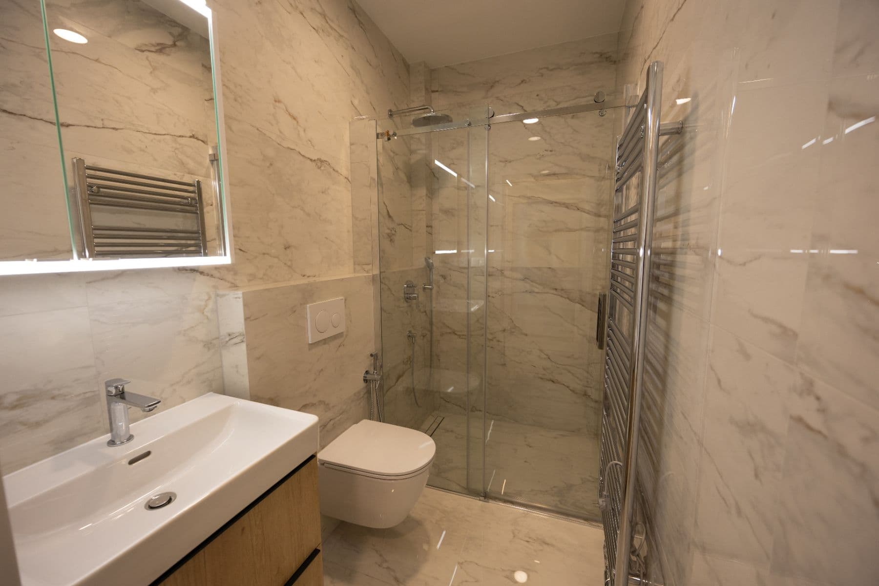 Prenájom bytu 1-izbový 28 m², Na Vrchu, Praha, Praha Prenájom bytu 1-izbový 28 m², Na Vrchu, Praha, Praha