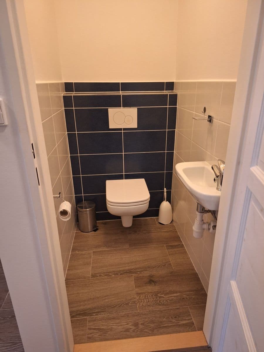 Prenájom bytu 3-izbový 62 m², Trachtova, Praha, Praha Prenájom bytu 3-izbový 62 m², Trachtova, Praha, Praha