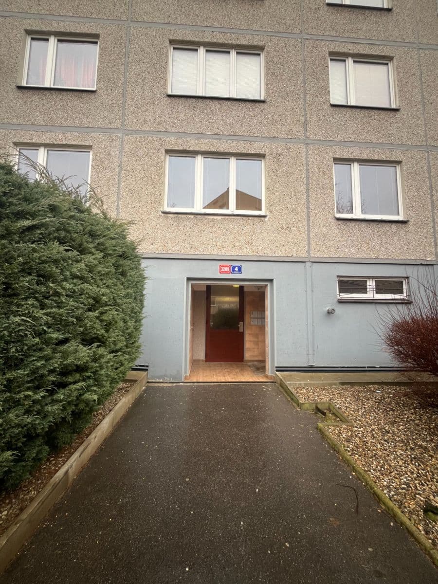 Predaj bytu 1-izbový 34 m², Šrámkova, Ústí nad Labem, Ústecký kraj Predaj bytu 1-izbový 34 m², Šrámkova, Ústí nad Labem, Ústecký kraj