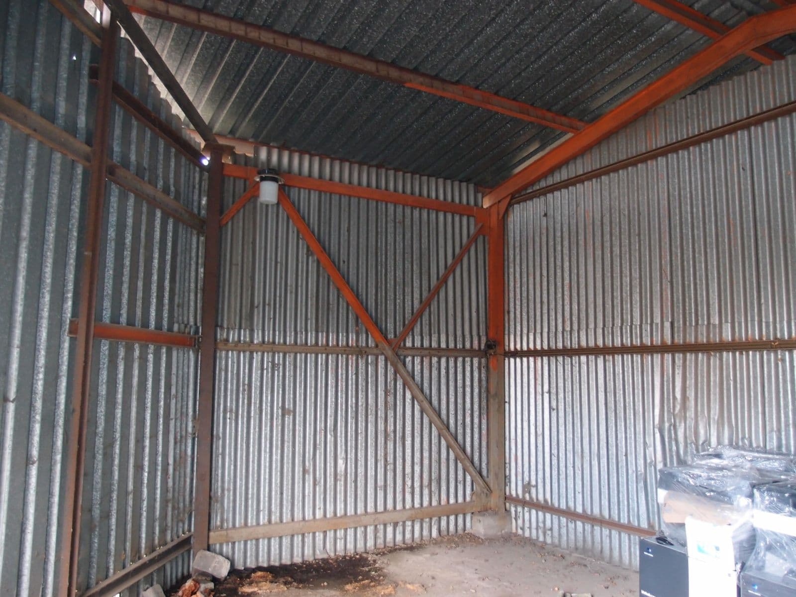 Predaj nebytového priestoru 1.179 m², Tovární, Králův Dvůr, Středočeský kraj Predaj nebytového priestoru 1.179 m², Tovární, Králův Dvůr, Středočeský kraj