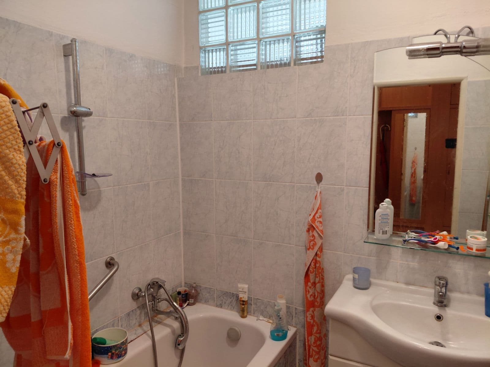 Predaj bytu 2-izbový 59 m², Pecháčkova, Přibyslav, Kraj Vysočina Predaj bytu 2-izbový 59 m², Pecháčkova, Přibyslav, Kraj Vysočina