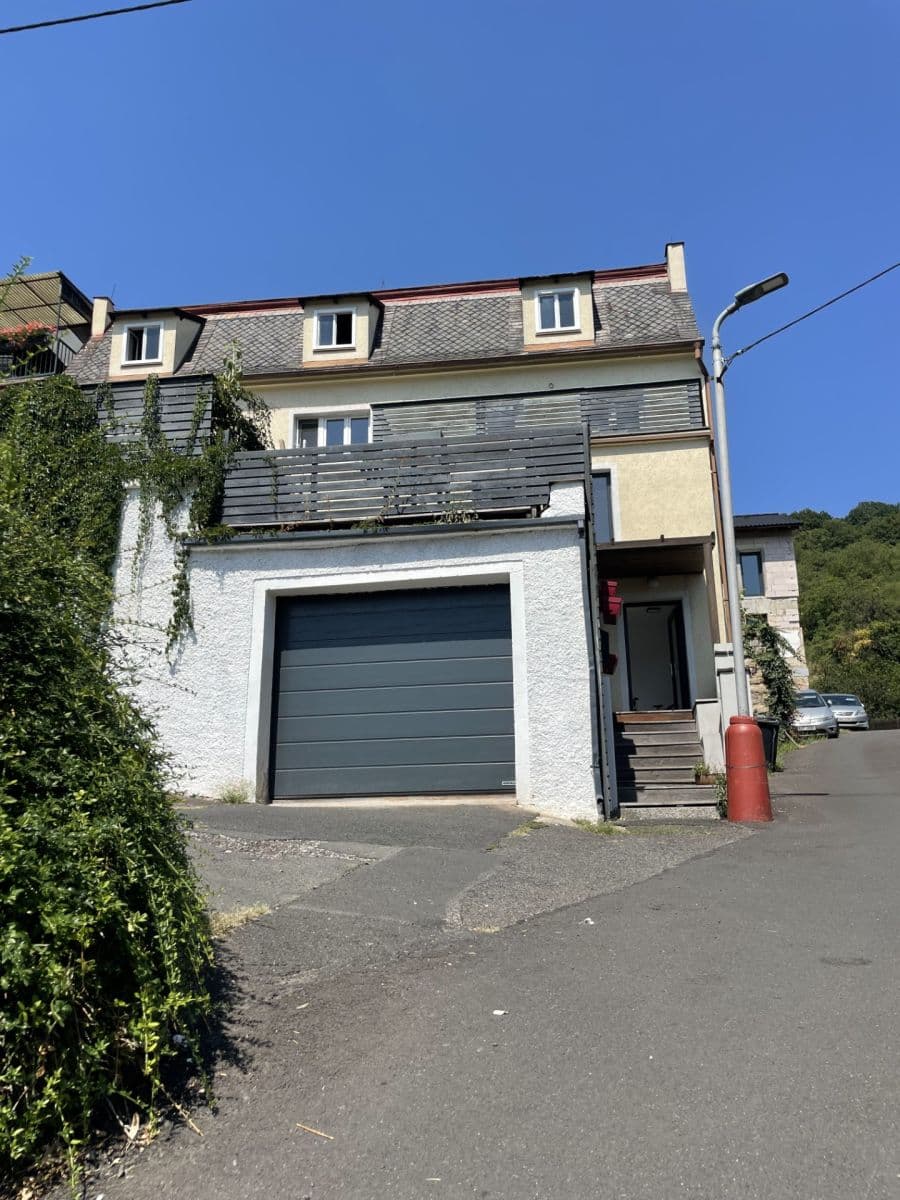 Predaj domu 145 m², pozemok 215 m², Dlážděná, Dolní Zálezly, Ústecký kraj Predaj domu 145 m², pozemok 215 m², Dlážděná, Dolní Zálezly, Ústecký kraj