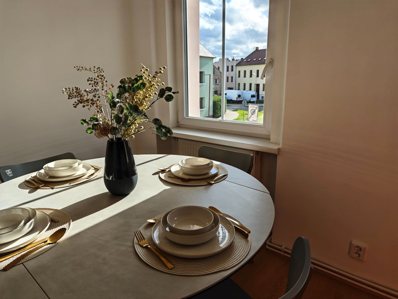 Predaj bytu 2-izbový 63 m², 1. máje, Hrádek nad Nisou, Liberecký kraj Predaj bytu 2-izbový 63 m², 1. máje, Hrádek nad Nisou, Liberecký kraj