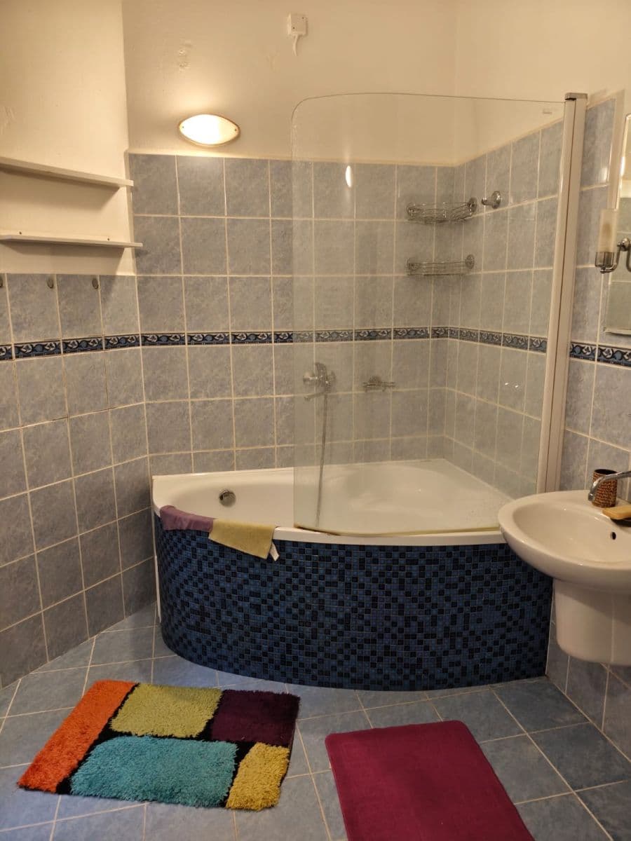 Prenájom bytu 2-izbový 63 m², Puškinovo náměstí, Praha, Praha Prenájom bytu 2-izbový 63 m², Puškinovo náměstí, Praha, Praha