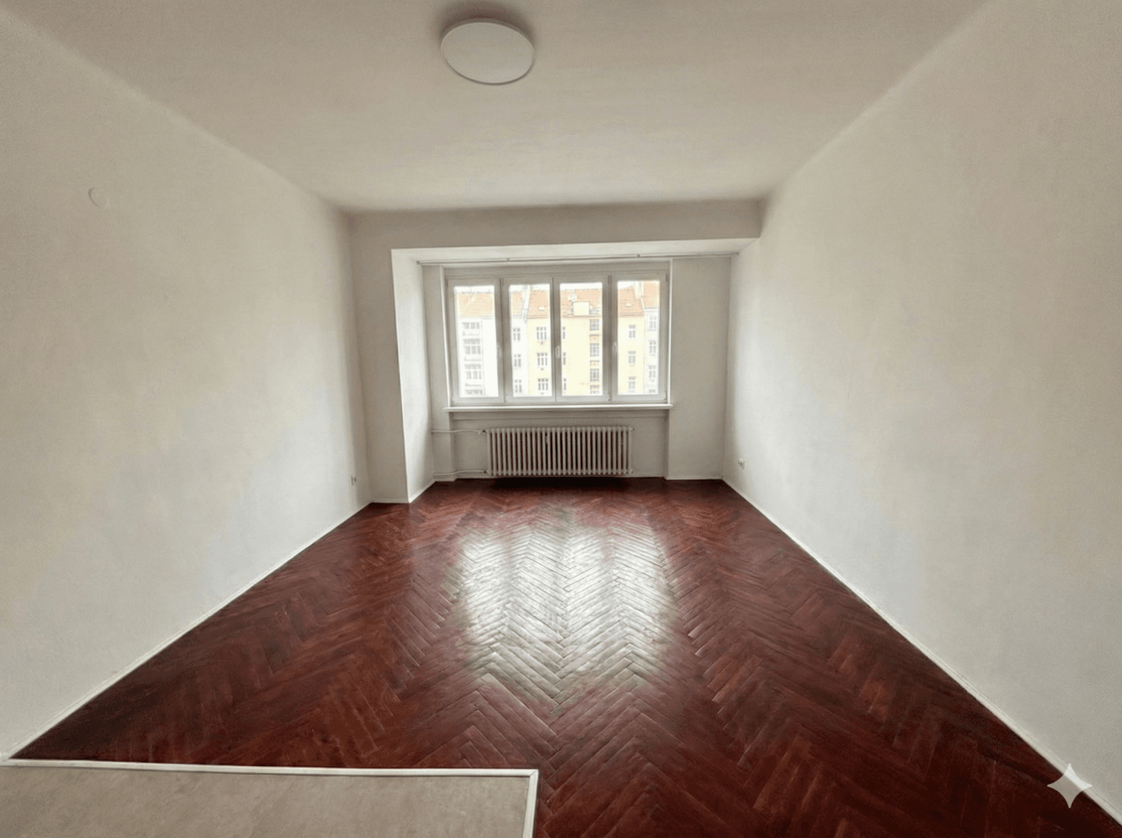 Prenájom bytu 1-izbový 32 m², Slezská, Praha, Praha Prenájom bytu 1-izbový 32 m², Slezská, Praha, Praha