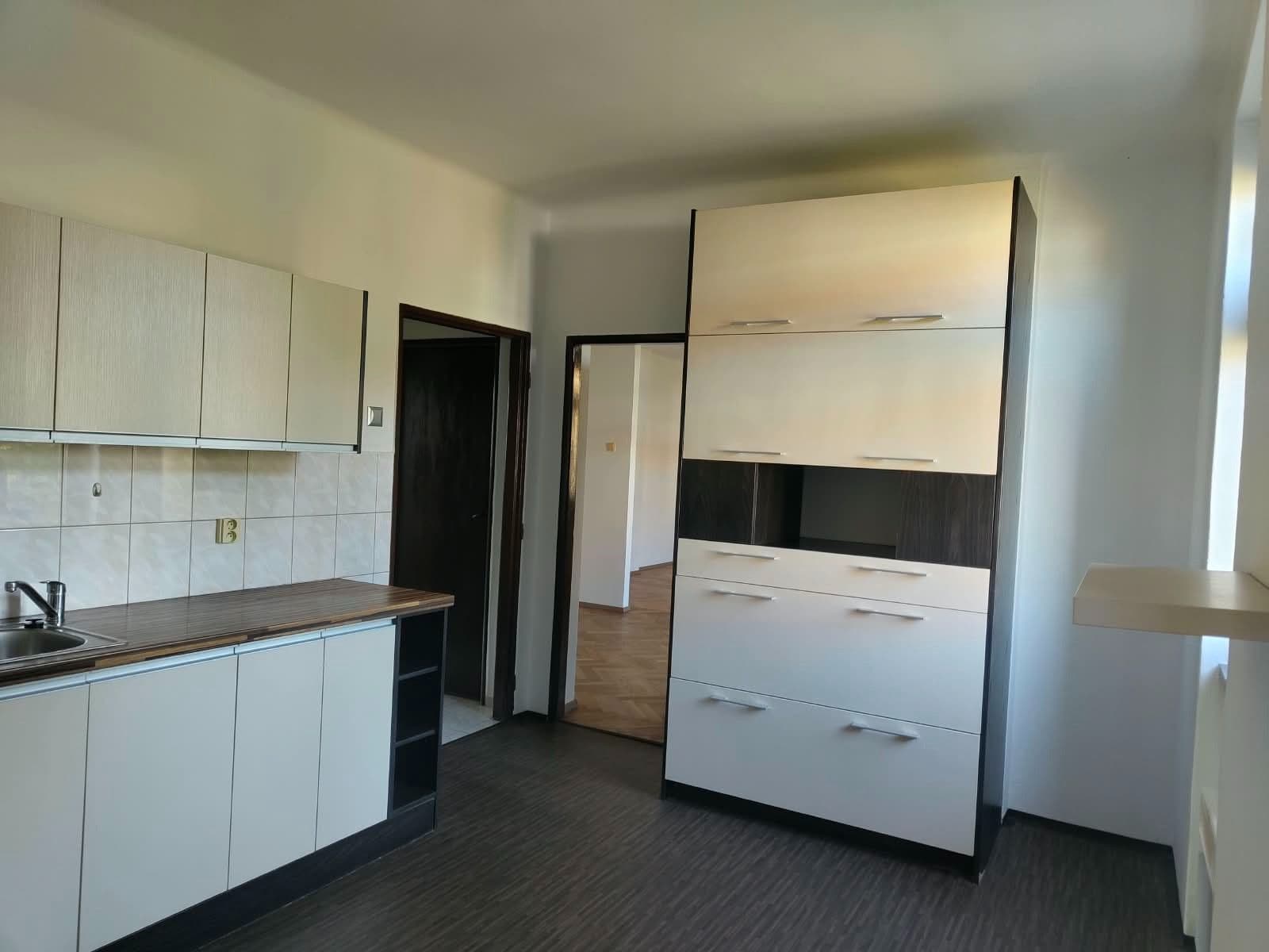 Prenájom bytu 1-izbový 52 m², Komenského, Písek, Jihočeský kraj Prenájom bytu 1-izbový 52 m², Komenského, Písek, Jihočeský kraj