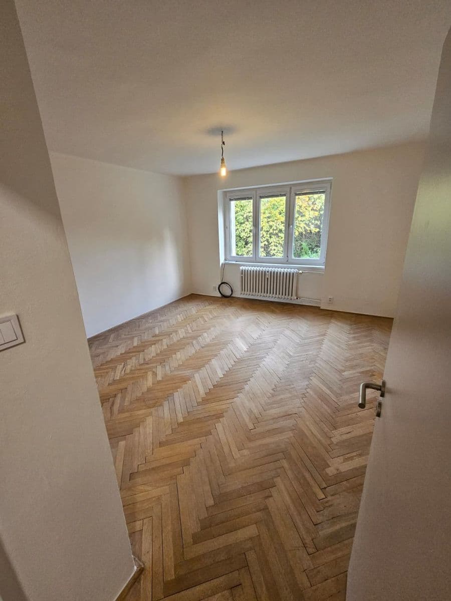 Prenájom bytu 2-izbový 55 m², Houdova, Praha, Praha Prenájom bytu 2-izbový 55 m², Houdova, Praha, Praha