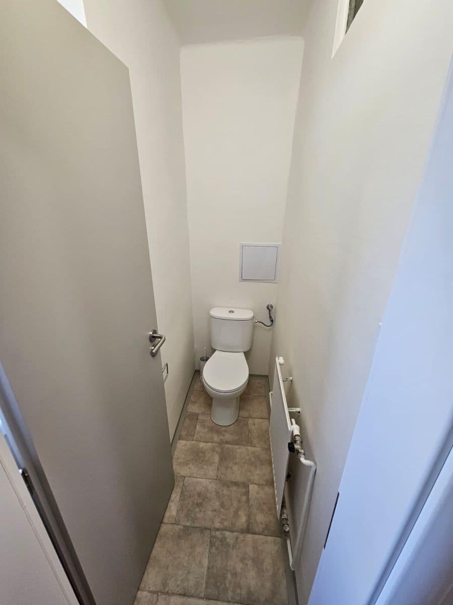 Prenájom bytu 2-izbový 55 m², Houdova, Praha, Praha Prenájom bytu 2-izbový 55 m², Houdova, Praha, Praha