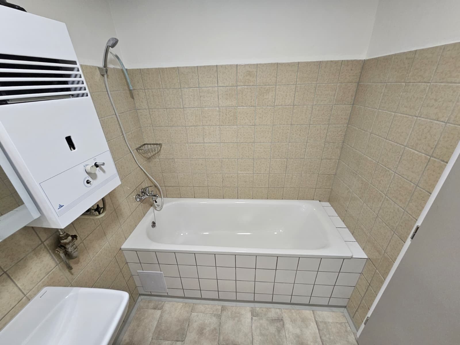 Prenájom bytu 2-izbový 55 m², Houdova, Praha, Praha Prenájom bytu 2-izbový 55 m², Houdova, Praha, Praha