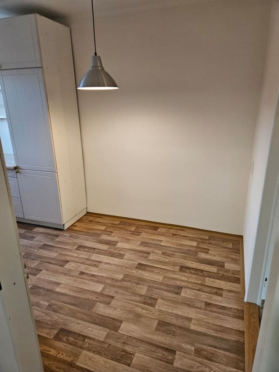 Prenájom bytu 2-izbový 55 m², Houdova, Praha, Praha Prenájom bytu 2-izbový 55 m², Houdova, Praha, Praha