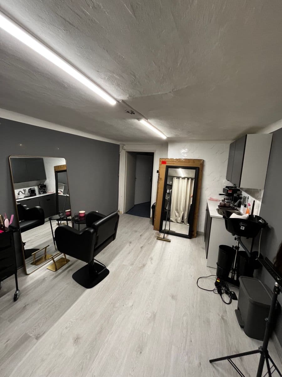 Prenájom nebytového priestoru 18 m², Hornokrčská, Praha, Praha Prenájom nebytového priestoru 18 m², Hornokrčská, Praha, Praha