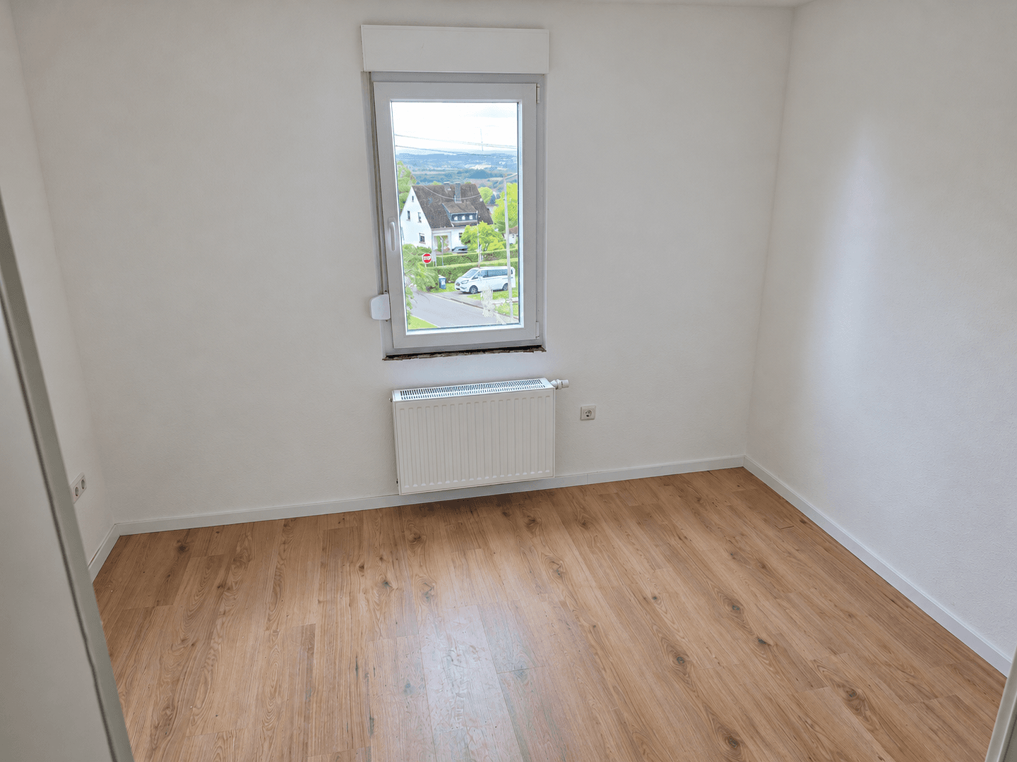 Prenájom domu 143 m², pozemok 1.136 m², Bindweider Straße 5, Malberg, Porýnie-Falcko Prenájom domu 143 m², pozemok 1.136 m², Bindweider Straße 5, Malberg, Porýnie-Falcko