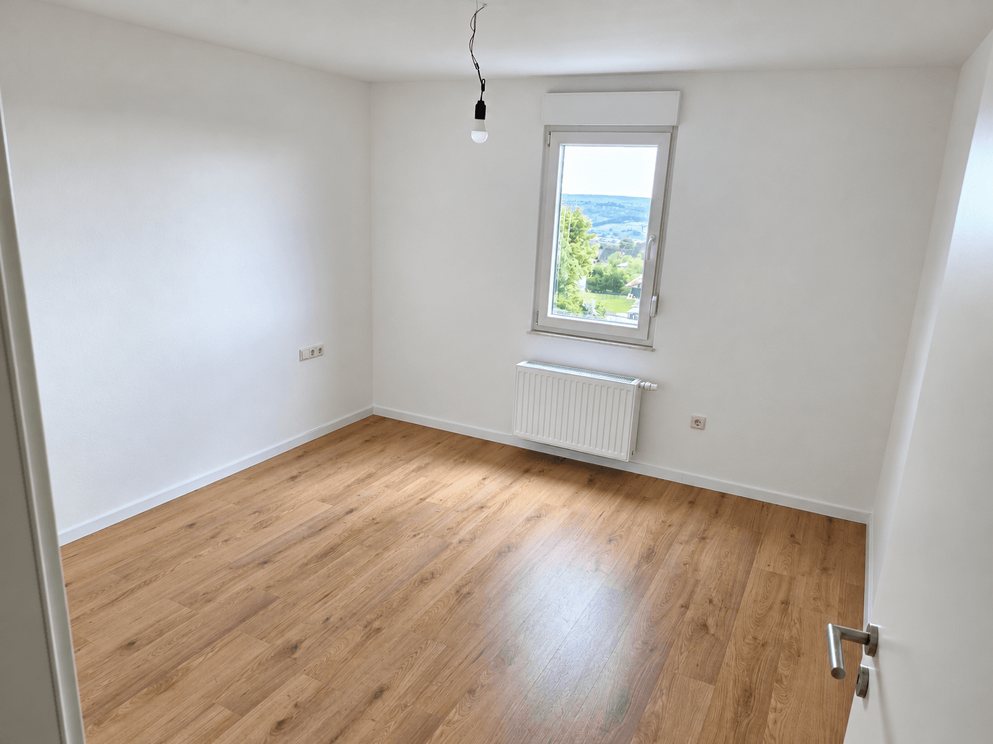 Prenájom domu 143 m², pozemok 1.136 m², Bindweider Straße 5, Malberg, Porýnie-Falcko Prenájom domu 143 m², pozemok 1.136 m², Bindweider Straße 5, Malberg, Porýnie-Falcko