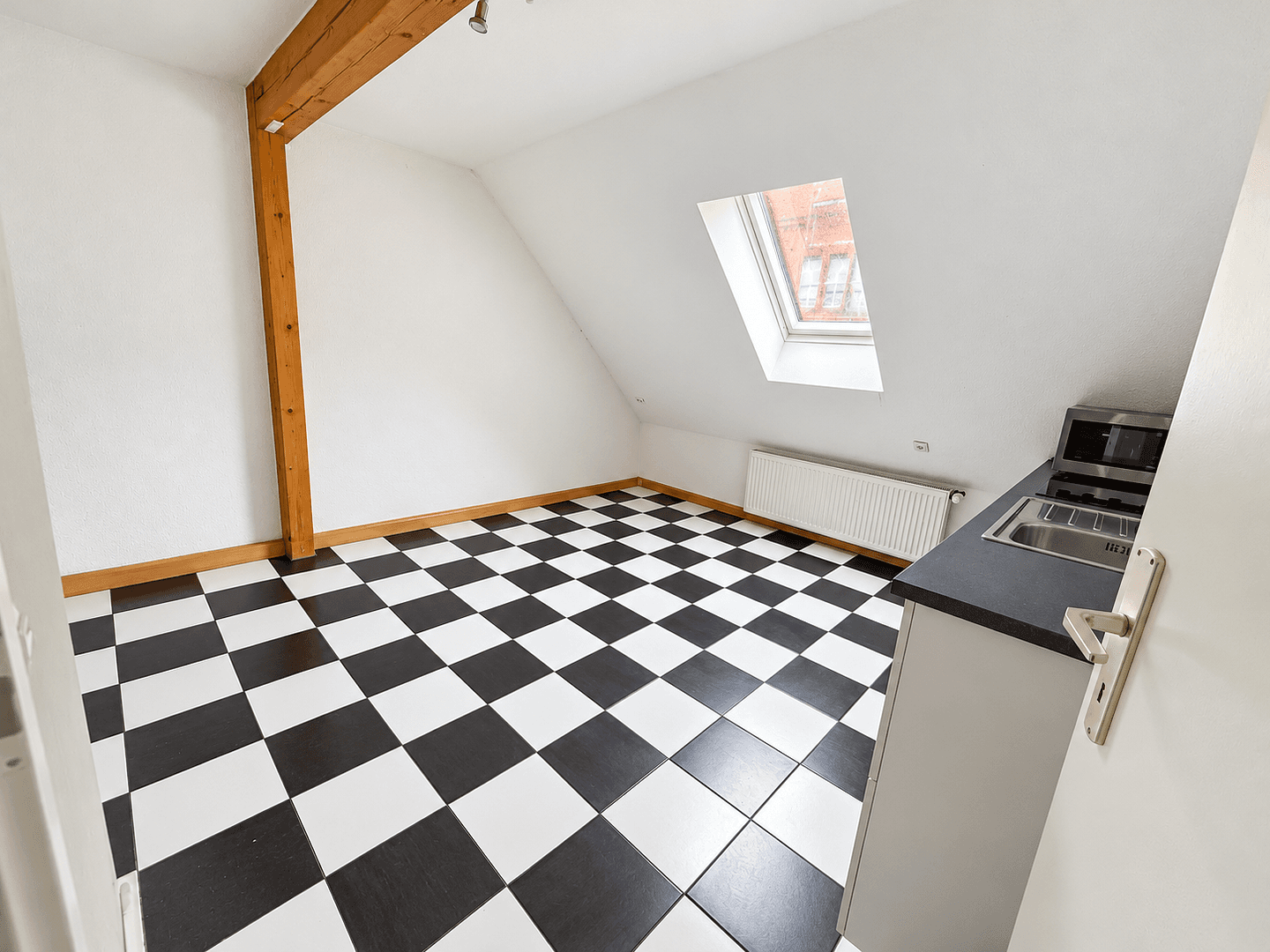 Prenájom bytu 3-izbový 83 m², Bergheimer Str. 84, Heidelberg, Bádensko-Wurttembersko Prenájom bytu 3-izbový 83 m², Bergheimer Str. 84, Heidelberg, Bádensko-Wurttembersko