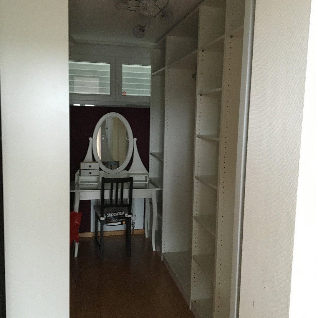 Prenájom bytu 3-izbový 120 m², Warmbacher Straße 9, Rheinfelden (Baden), Bádensko-Wurttembersko Prenájom bytu 3-izbový 120 m², Warmbacher Straße 9, Rheinfelden (Baden), Bádensko-Wurttembersko