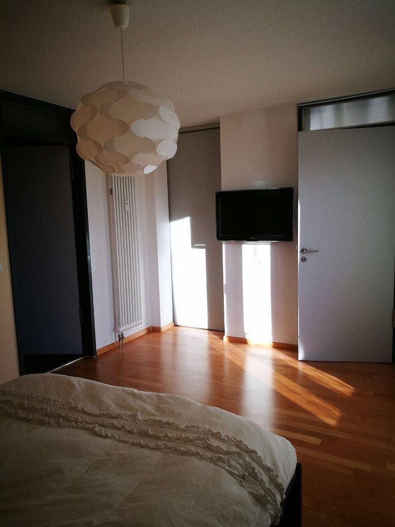 Prenájom bytu 3-izbový 120 m², Warmbacher Straße 9, Rheinfelden (Baden), Bádensko-Wurttembersko Prenájom bytu 3-izbový 120 m², Warmbacher Straße 9, Rheinfelden (Baden), Bádensko-Wurttembersko