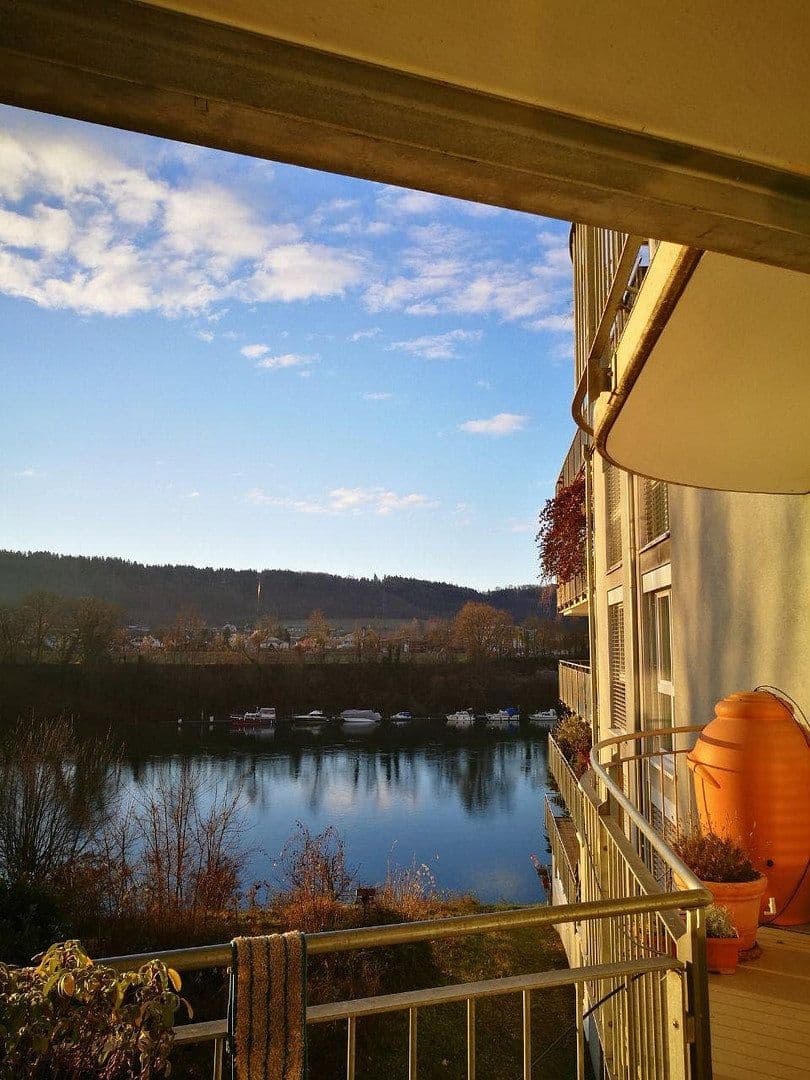 Prenájom bytu 3-izbový 120 m², Warmbacher Straße 9, Rheinfelden (Baden), Bádensko-Wurttembersko Prenájom bytu 3-izbový 120 m², Warmbacher Straße 9, Rheinfelden (Baden), Bádensko-Wurttembersko