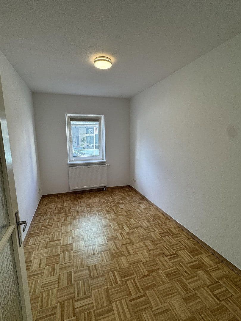 Prenájom bytu 2-izbový 42 m², Kirchstraße 46, Neustadt an der Weinstraße, Porýnie-Falcko Prenájom bytu 2-izbový 42 m², Kirchstraße 46, Neustadt an der Weinstraße, Porýnie-Falcko