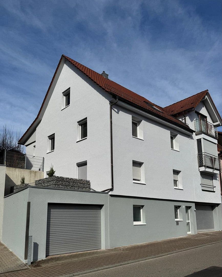 Prenájom bytu 2-izbový 55 m², Königsbach-Stein, Bádensko-Wurttembersko Prenájom bytu 2-izbový 55 m², Königsbach-Stein, Bádensko-Wurttembersko